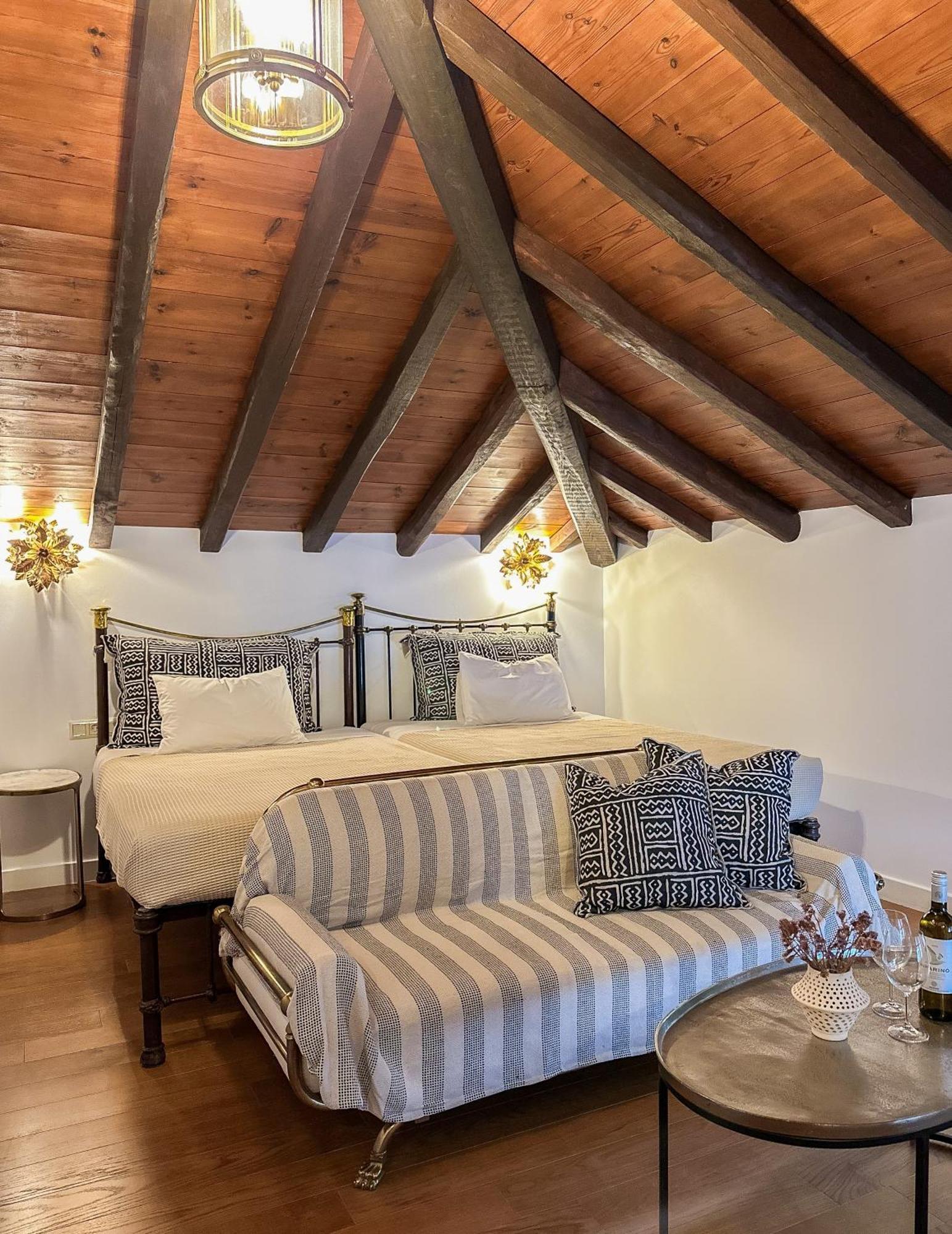 Ourania'S Mansion Hotel Skiathos by Eksteriør billede